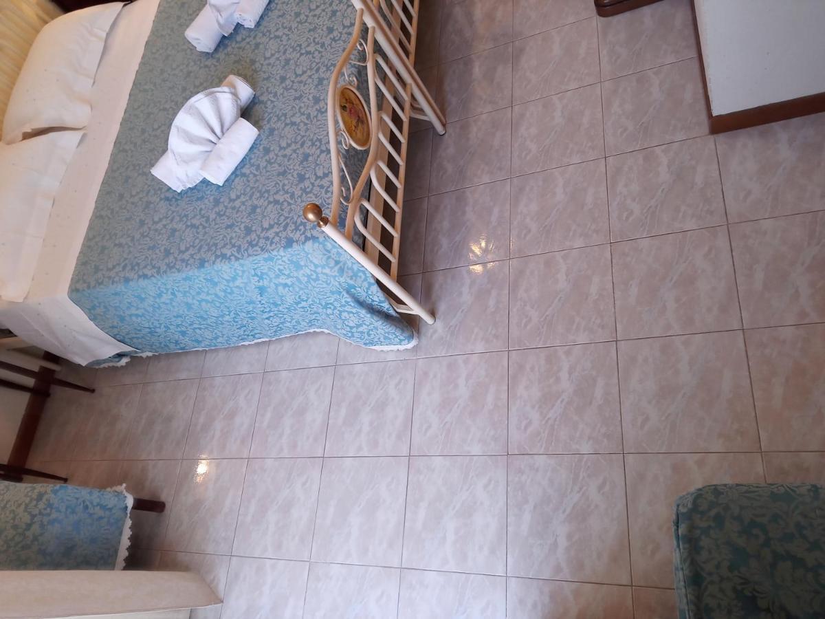 אסקולי פיצ'נו B&B Le Begonie מראה חיצוני תמונה