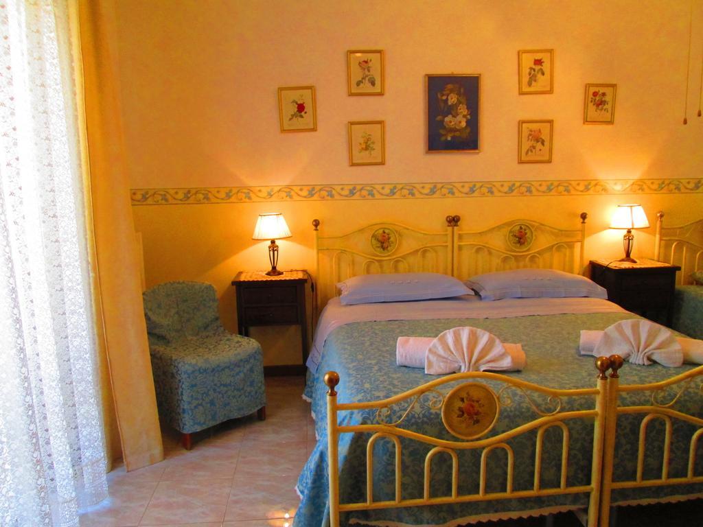 אסקולי פיצ'נו B&B Le Begonie חדר תמונה