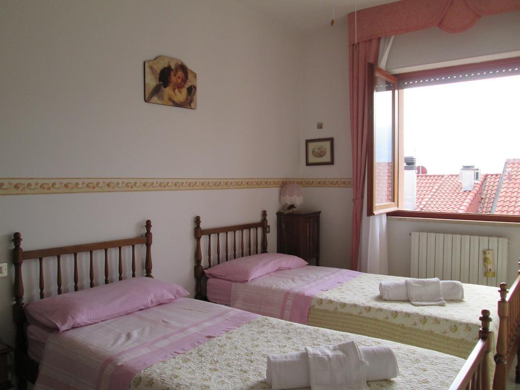 אסקולי פיצ'נו B&B Le Begonie מראה חיצוני תמונה