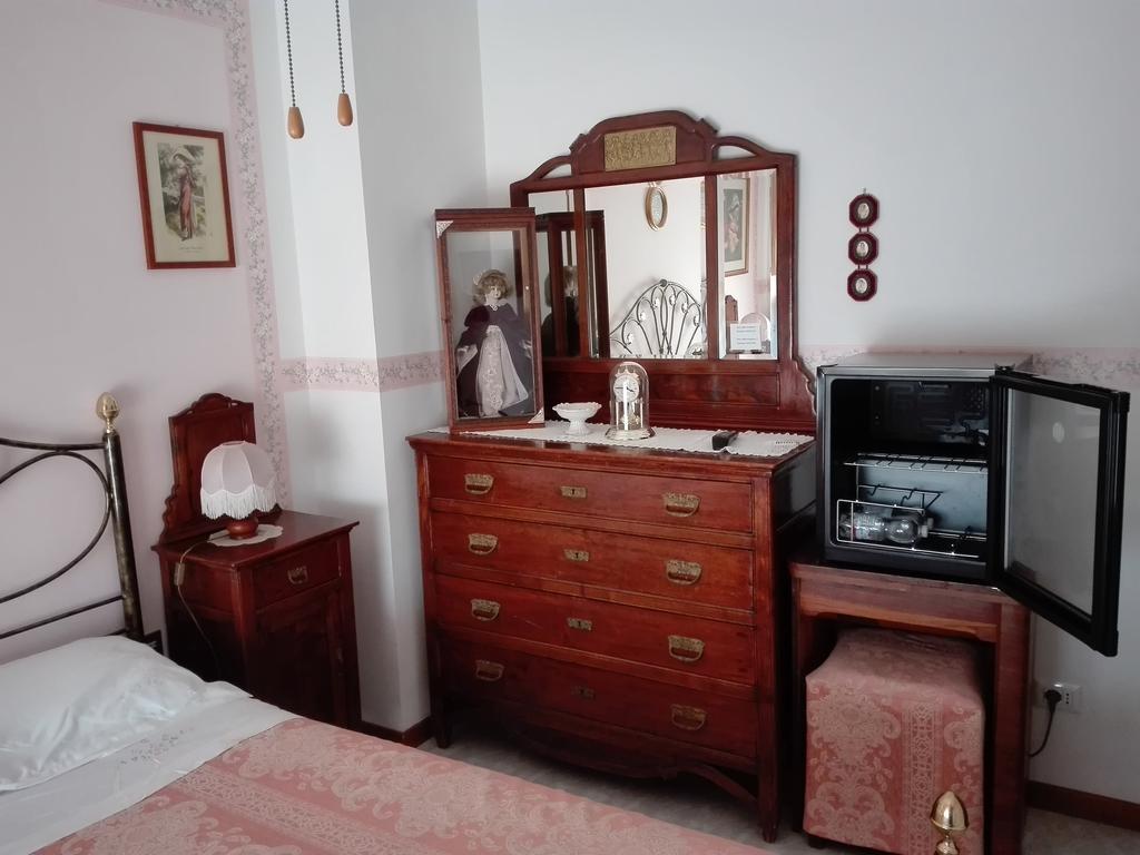 אסקולי פיצ'נו B&B Le Begonie מראה חיצוני תמונה