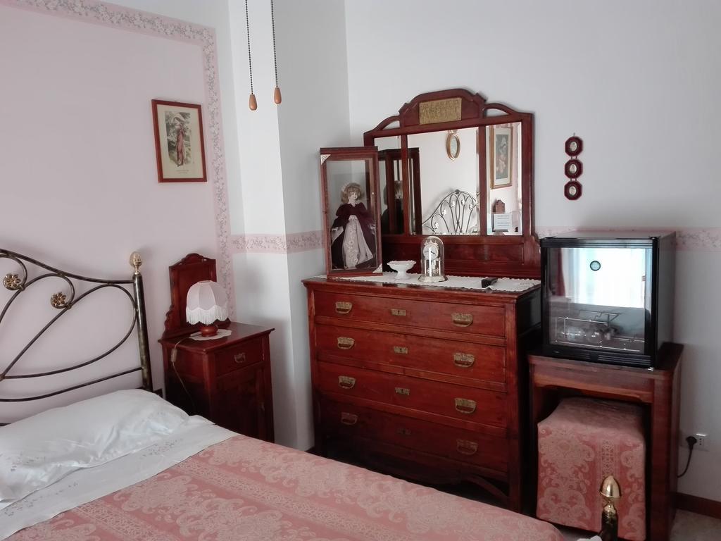 אסקולי פיצ'נו B&B Le Begonie מראה חיצוני תמונה