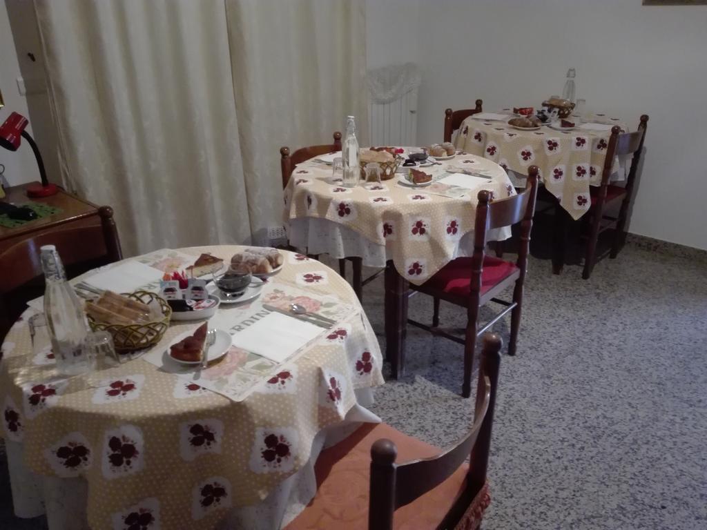 אסקולי פיצ'נו B&B Le Begonie מראה חיצוני תמונה