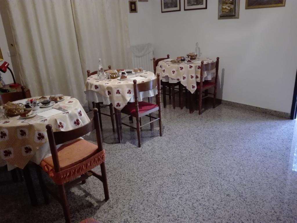 אסקולי פיצ'נו B&B Le Begonie מראה חיצוני תמונה